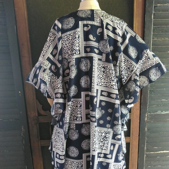 Styliné Blue Ruffled Handkerchief Kimono (NWT) - Picture 3 of 8